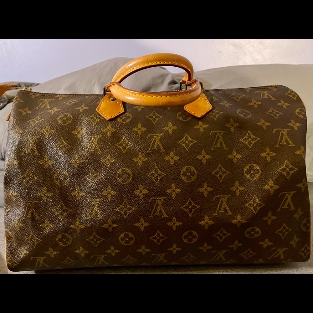 Preloved Authentic Louis Vuitton Speedy 40